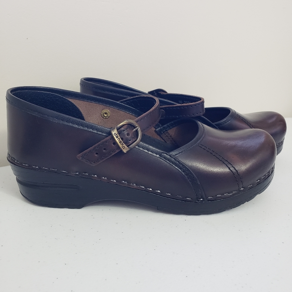 Dansko Shoes Brown Leather Slip On Comfort Size 38